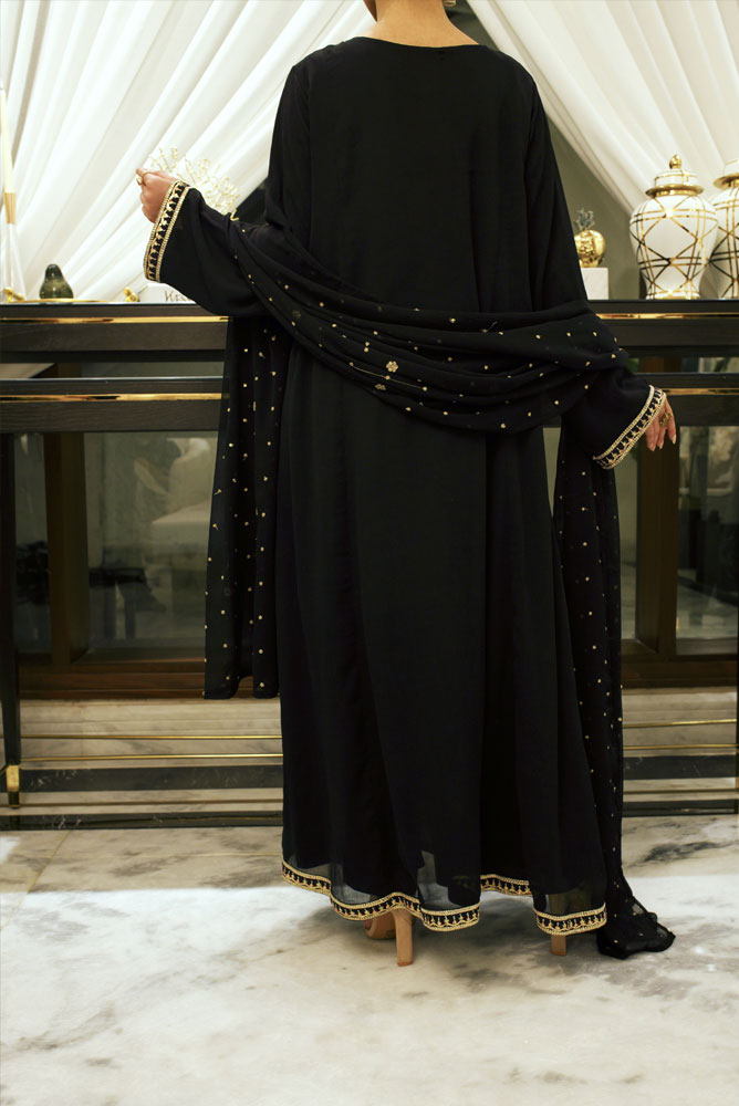 3 Piece Suit Embroidered Black Gold Twisted Lawn